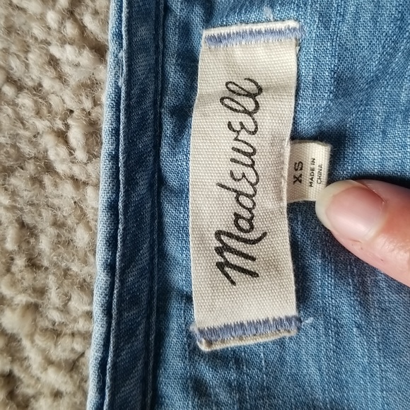 *B2G1* Madewell Denim Shirred-Sleeve Wrap Dress - Picture 5 of 6